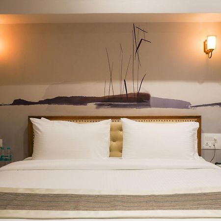 Ariena By Spree Hotels Goa Morjim Exterior foto