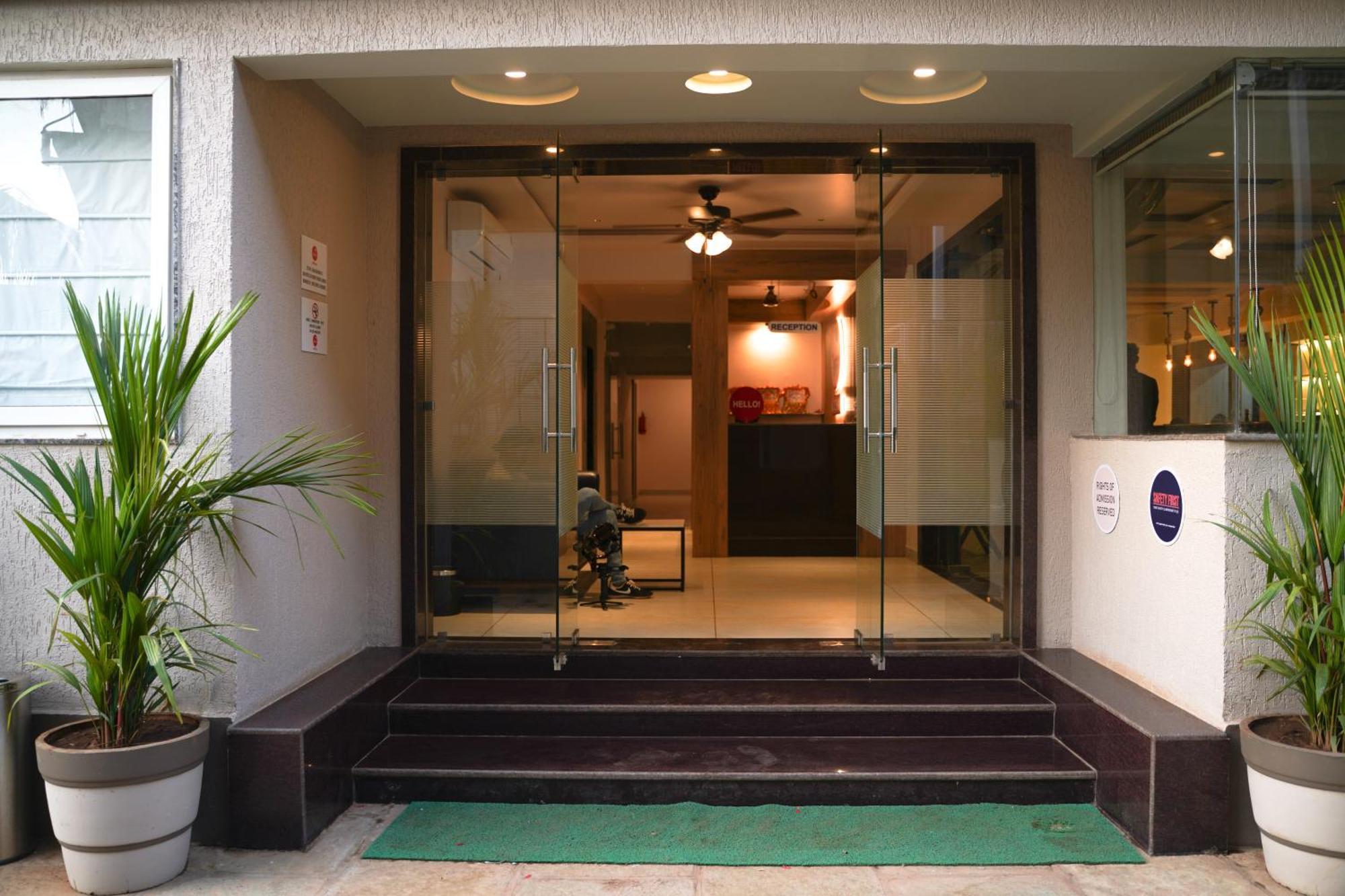 Ariena By Spree Hotels Goa Morjim Exterior foto