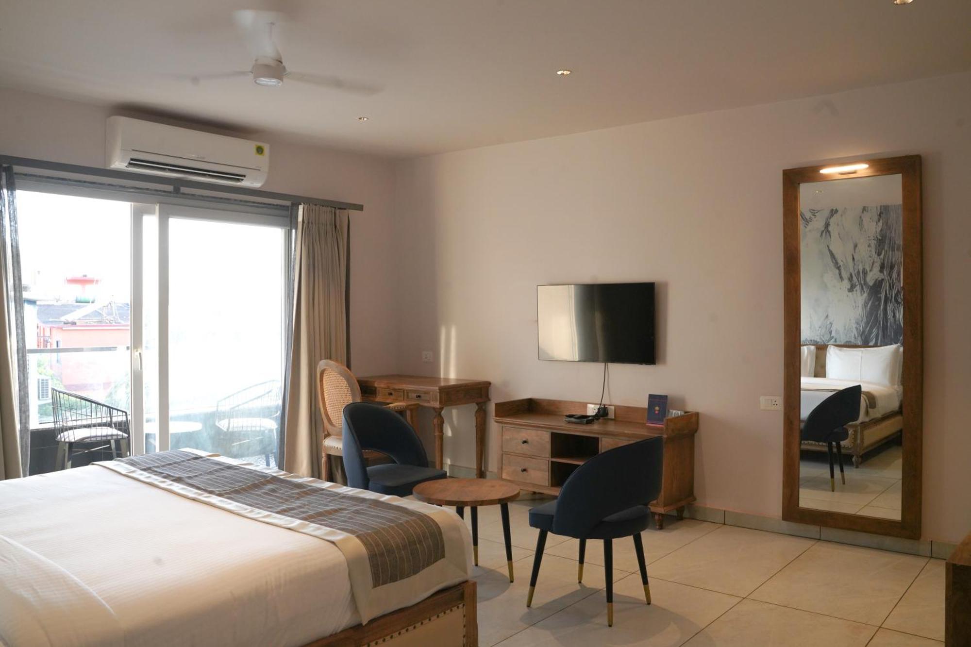 Ariena By Spree Hotels Goa Morjim Exterior foto